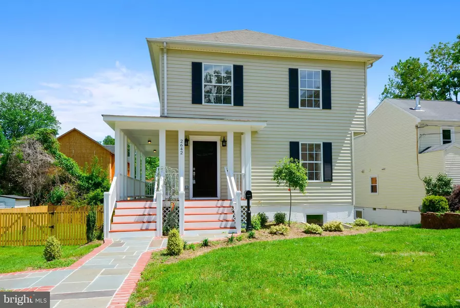 2642 SIDE DR, Alexandria, VA 22306