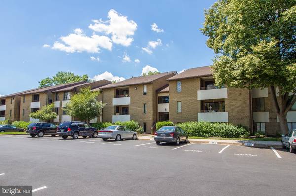 505 FLORIDA AVE #T-1 / 241, Herndon, VA 20170