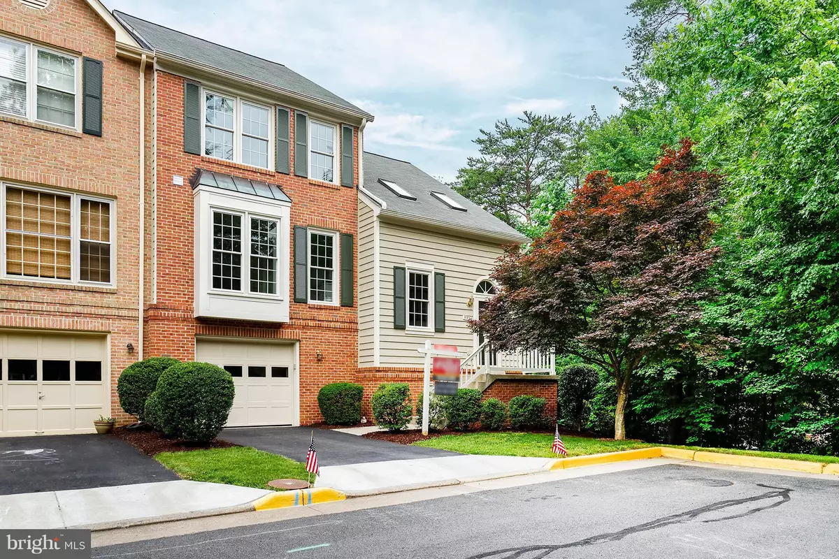 Reston, VA 20194,11729 GREAT OWL CIR