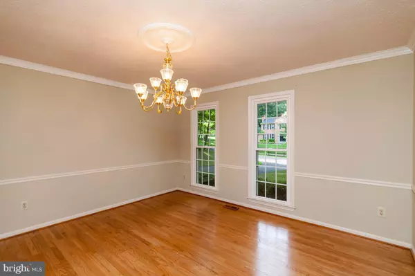 Fairfax Station, VA 22039,11102 CLARA BARTON DR