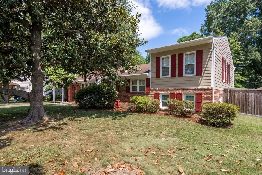 1806 MACADAMS PL, Alexandria, VA 22308