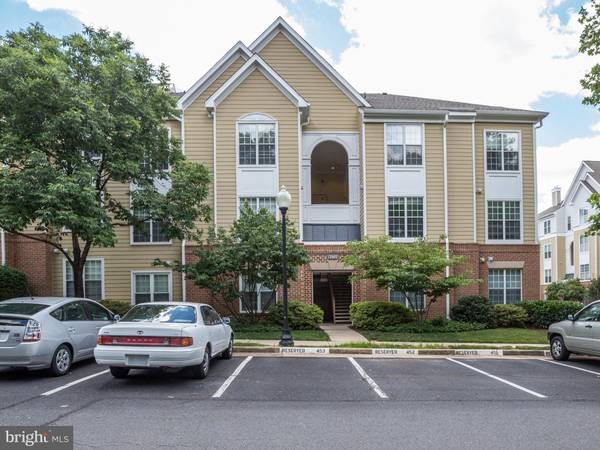 12905 ALTON SQ #301, Herndon, VA 20170