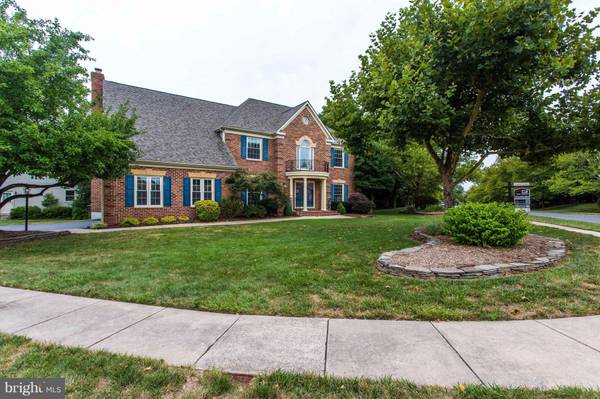 14800 HARVEST CT, Centreville, VA 20120