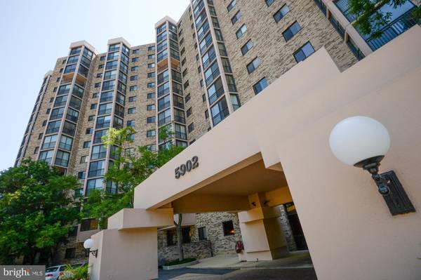 5902 MOUNT EAGLE DR #304, Alexandria, VA 22303