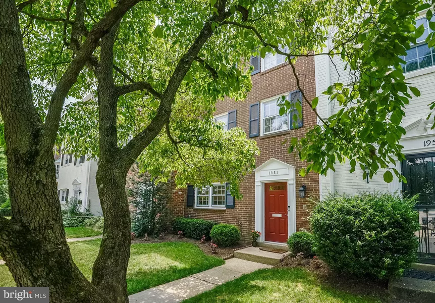 1951 KIRBY RD, Mclean, VA 22101