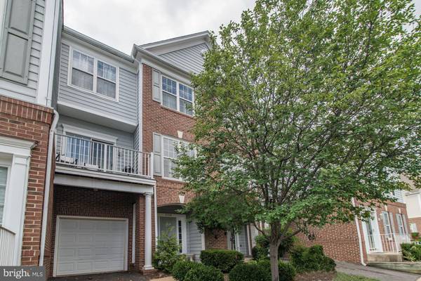 5314 BIRDS VIEW LN #2, Alexandria, VA 22312