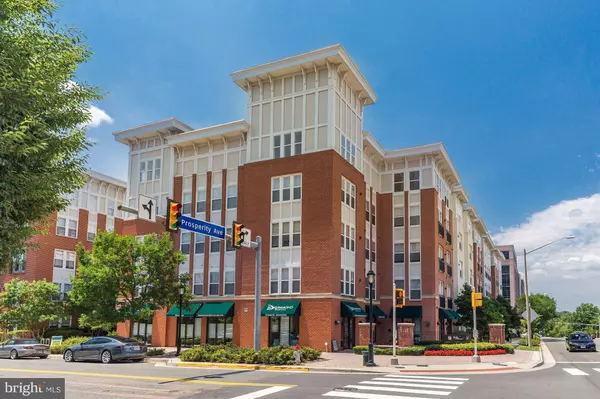 2665 PROSPERITY AVE #119, Fairfax, VA 22031