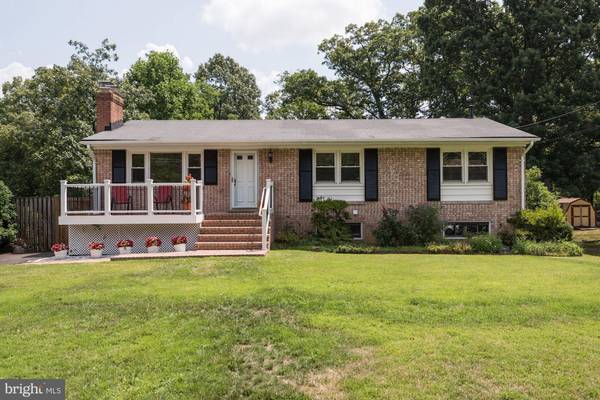 5629 MAXINE CT, Alexandria, VA 22310