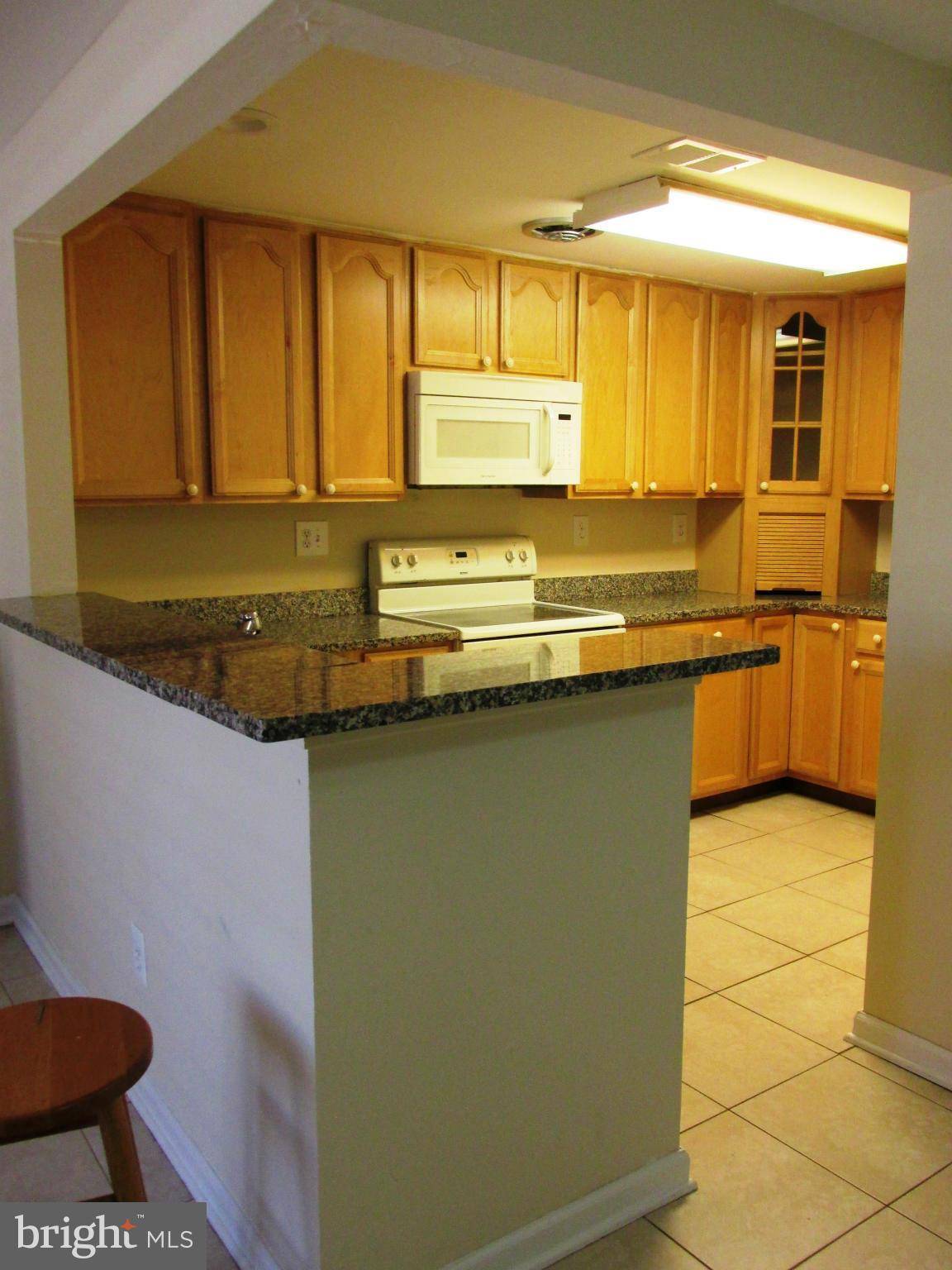 Gaithersburg, MD 20886,9807 DOCENA DR