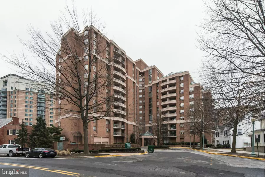 4808 MOORLAND LN #306, Bethesda, MD 20814