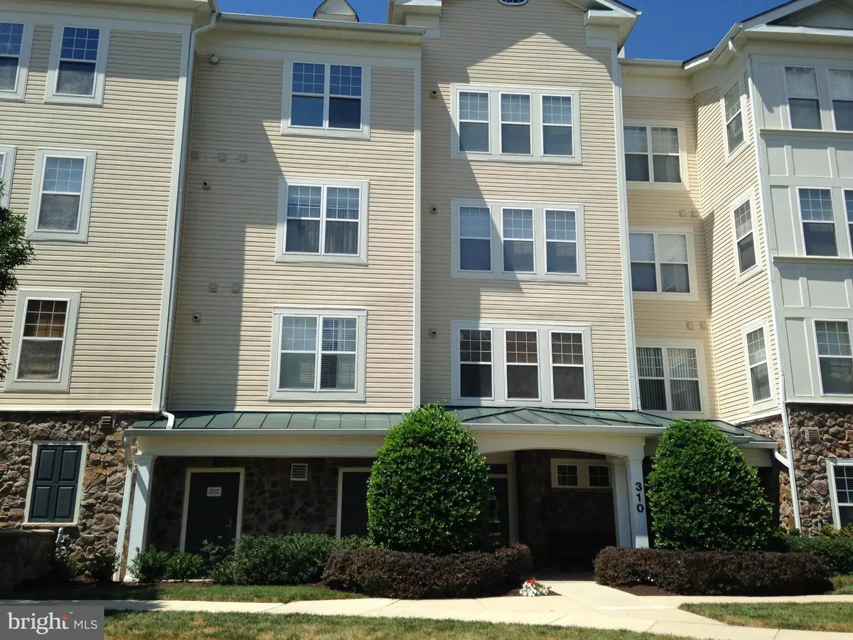 Gaithersburg, MD 20878,310 HIGH GABLES DR #206