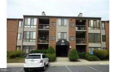 18200 SWISS CIR #2-102, Germantown, MD 20874