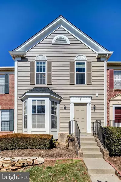 9 COTTAGE FIELD CT, Germantown, MD 20874