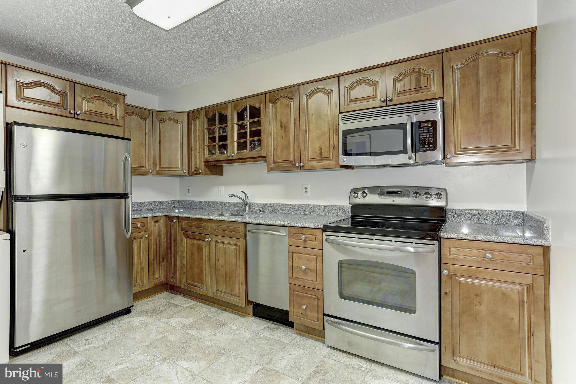 Silver Spring, MD 20906,15100 INTERLACHEN DR #4-506