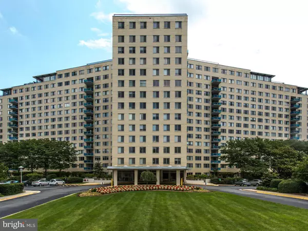 10401 GROSVENOR PL #1501, Rockville, MD 20852