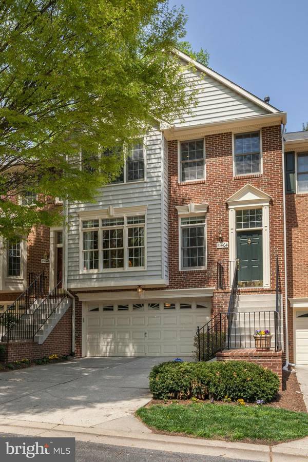 11404 HOLLOWSTONE DR, North Bethesda, MD 20852