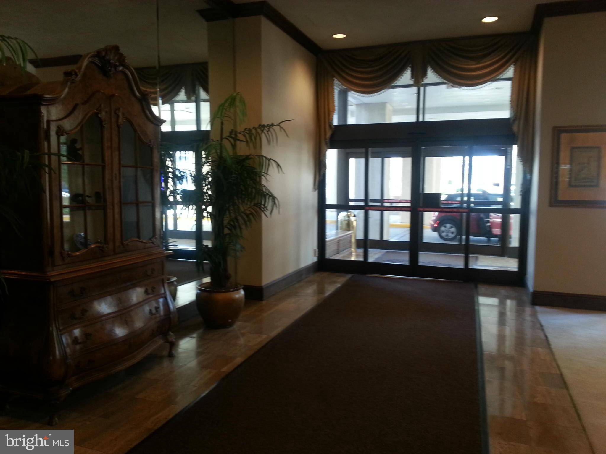 Chevy Chase, MD 20815,4515 WILLARD AVE #2114S