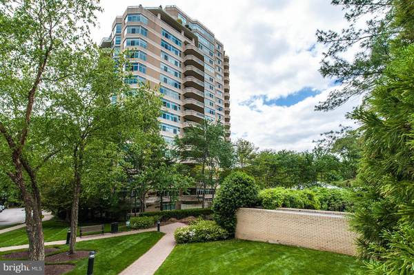 5610 WISCONSIN AVE #1409, Chevy Chase, MD 20815