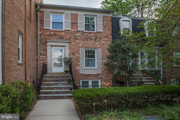 4817 SANGAMORE RD #8, Bethesda, MD 20816