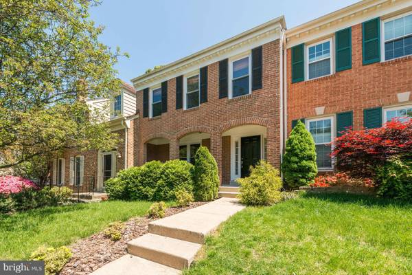 9202 GATEWATER TER, Potomac, MD 20854