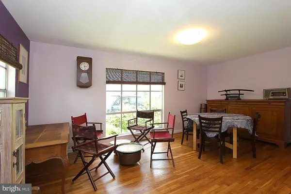 Kensington, MD 20895,3816 DECATUR AVE