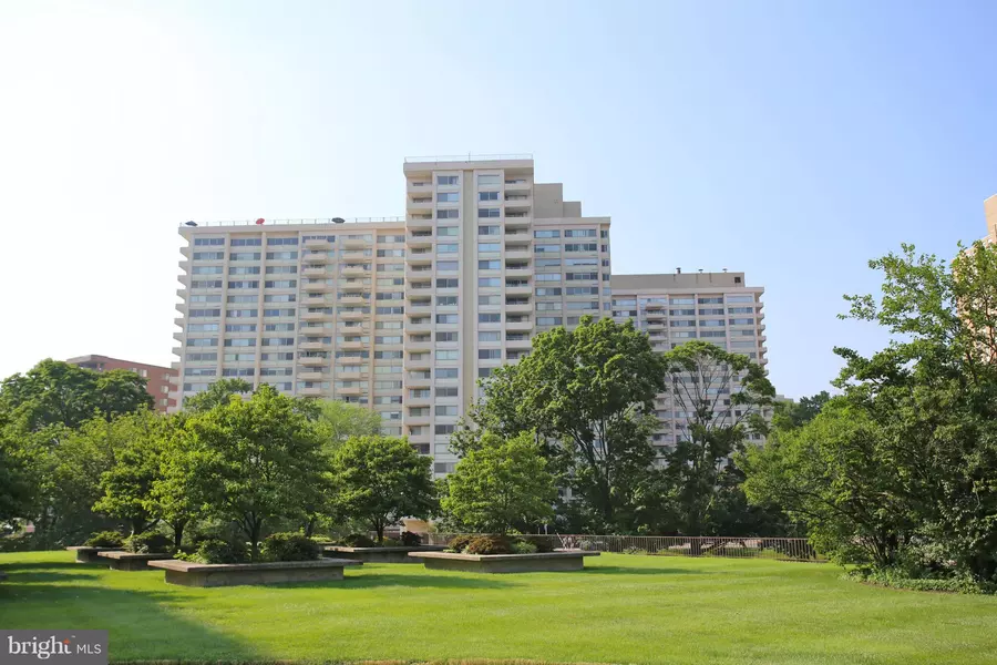 4515 WILLARD AVE #510S, Chevy Chase, MD 20815