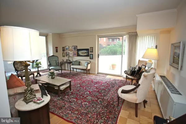 Chevy Chase, MD 20815,4515 WILLARD AVE #510S