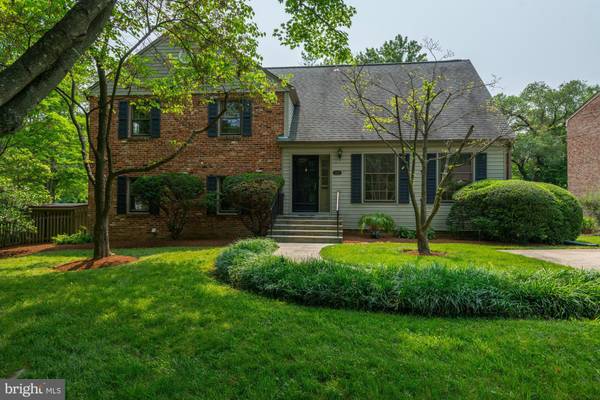 5900 CHATSWORTH LN, Bethesda, MD 20814