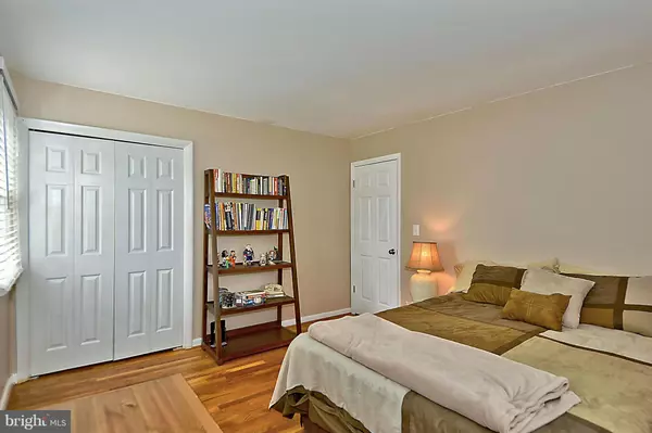 Derwood, MD 20855,7708 MILLER FALL RD