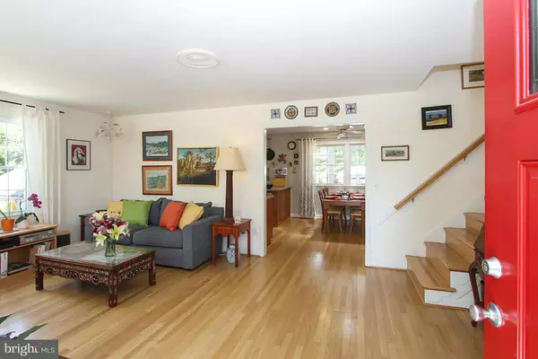 Kensington, MD 20895,3815 ARCHER PL