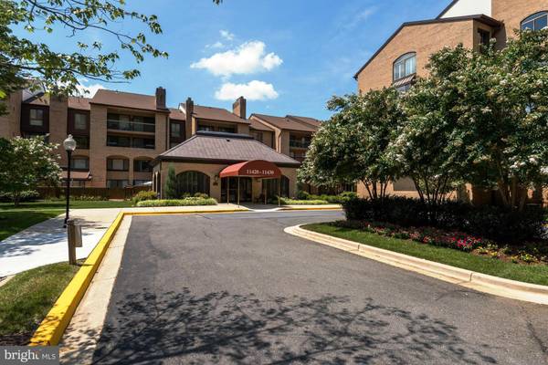 11430 STRAND DR #R409, North Bethesda, MD 20852