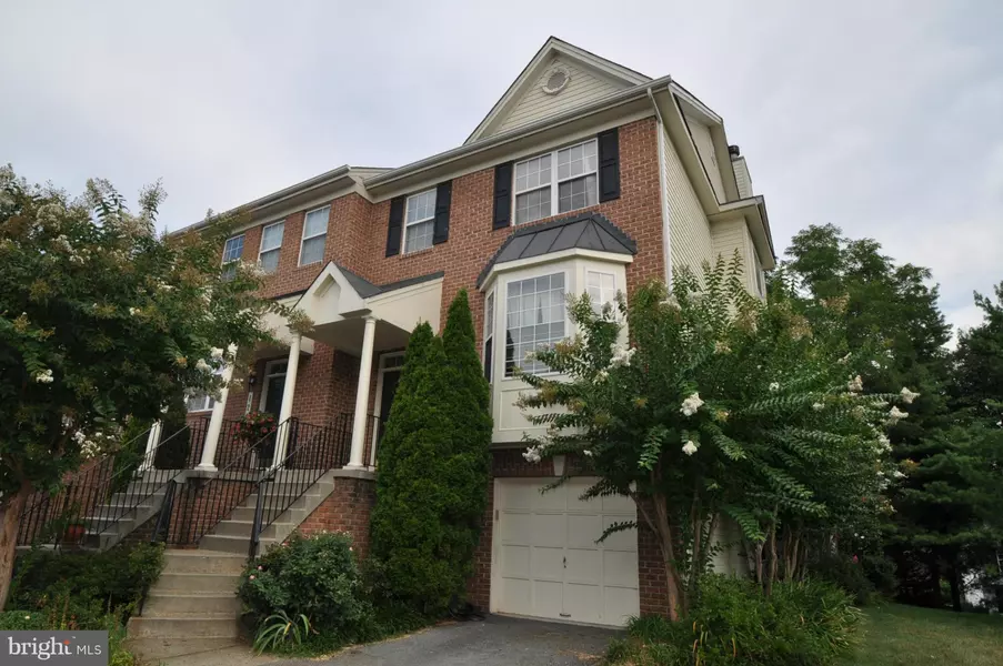 127 LONGPOINT WAY, Gaithersburg, MD 20878