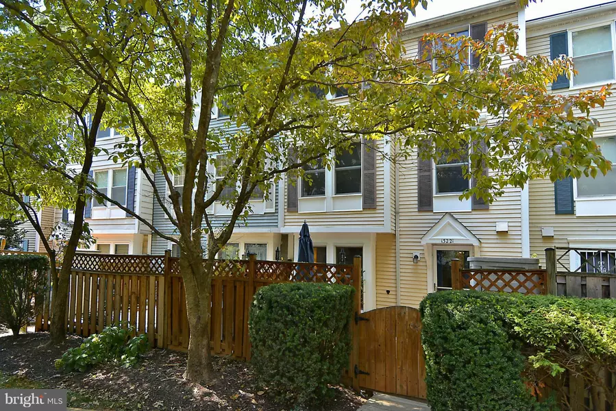 13221 WHITECHURCH CIR, Germantown, MD 20874