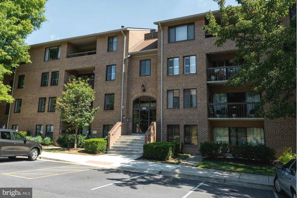 5815 EDSON LN #202, Rockville, MD 20852