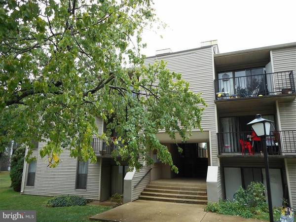 102 DUVALL LN #9-301, Gaithersburg, MD 20877