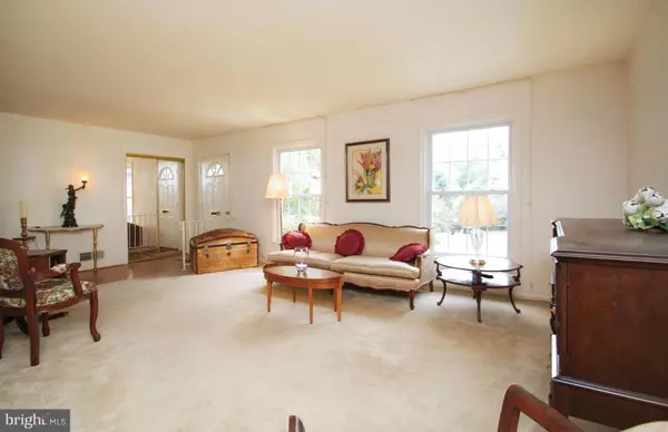 Kensington, MD 20895,4101 DANA CT