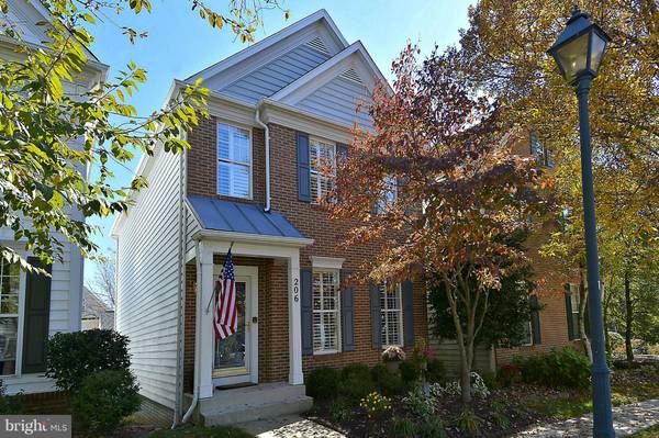 206 WINTER WALK DR, Gaithersburg, MD 20878