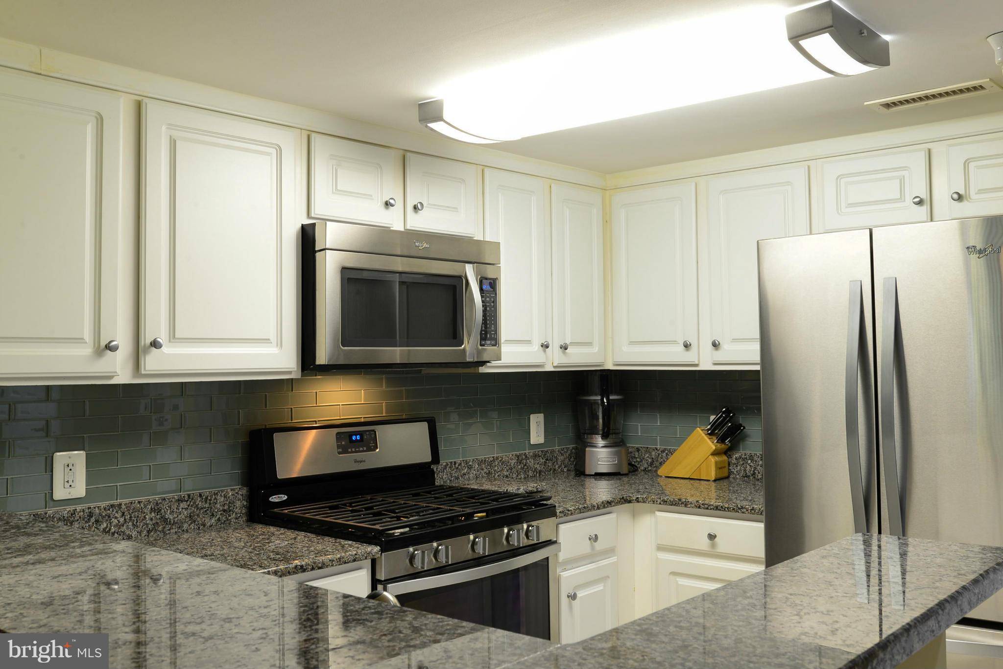 11710 OLD GEORGETOWN RD #211, North Bethesda, MD 20852