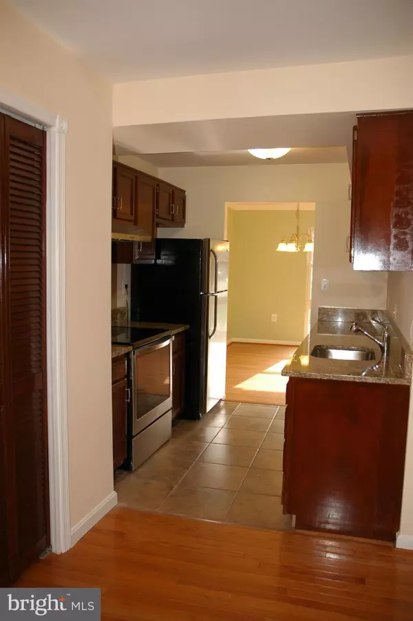 Derwood, MD 20855,7137 MILL RUN DR #14-4