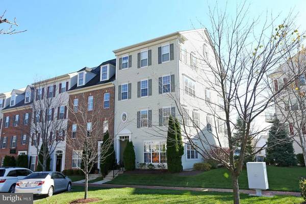 147 MILL GREEN AVE #100, Gaithersburg, MD 20878