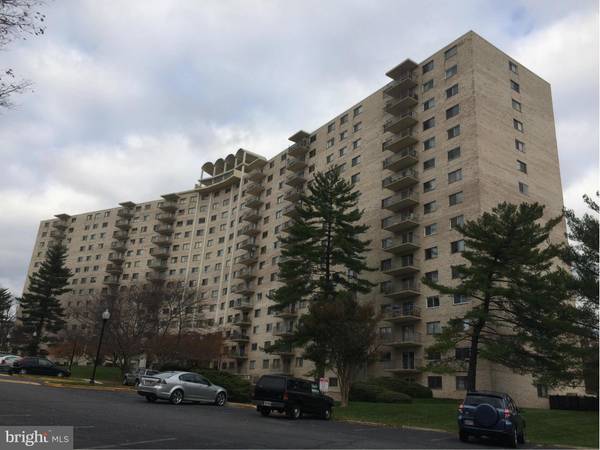 1121 UNIVERSITY BLVD #812-B, Silver Spring, MD 20902