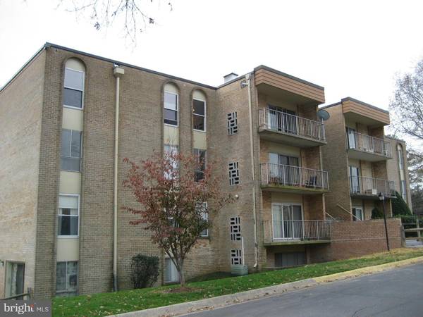 11915 PARKLAWN DR #301, Rockville, MD 20852