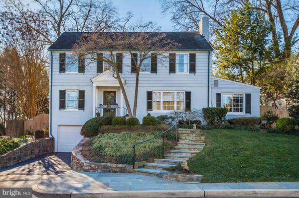 5604 PIONEER LN, Bethesda, MD 20816