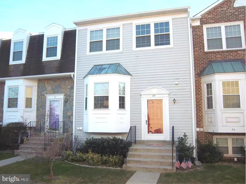 35 HUNTERS GATE CT, Silver Spring, MD 20904