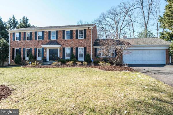 9816 CLYDESDALE ST, Potomac, MD 20854