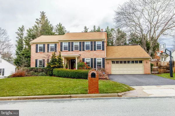 10 THORBURN RD, Gaithersburg, MD 20878