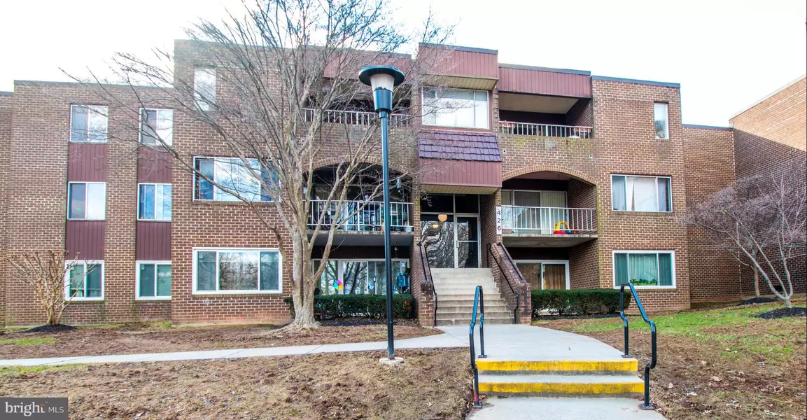 426 GIRARD ST #162, Gaithersburg, MD 20877