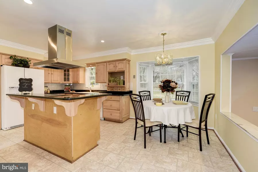 2709 VILLAGE LN, Silver Spring, MD 20906