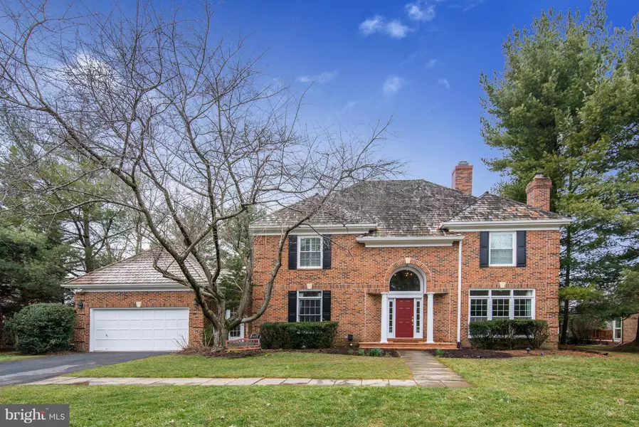 8937 HOLLY LEAF LN, Bethesda, MD 20817