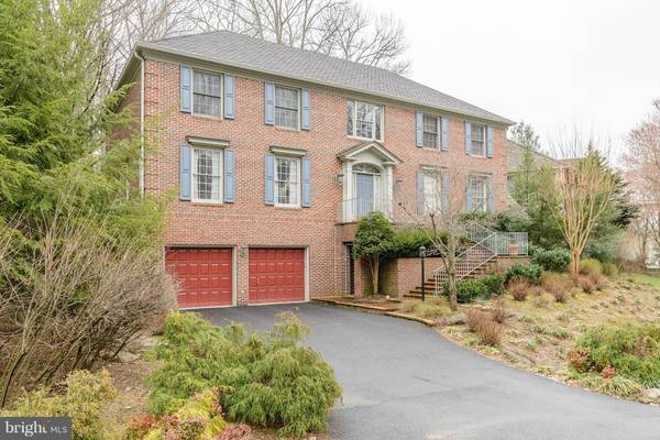 10305 WINDSOR VIEW DR, Potomac, MD 20854